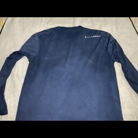 BILLABONG Long Sleeve Rash Guard Used Mesh Loose L - Picture 5 of 6